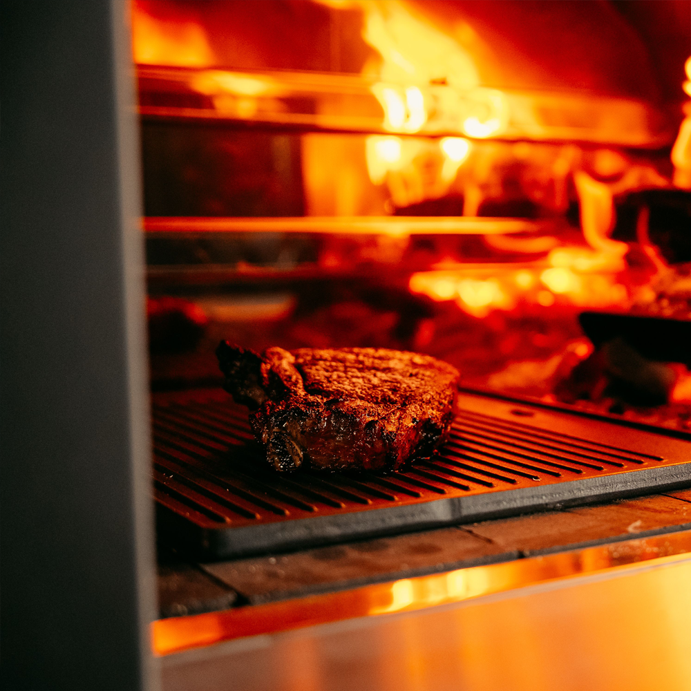 Pyro Wood Braai with Pizza Oven